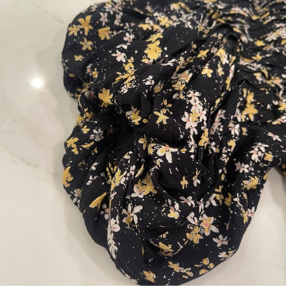 LIKE NEW! Free People Intimately floral body suit - Picture 13 of 14